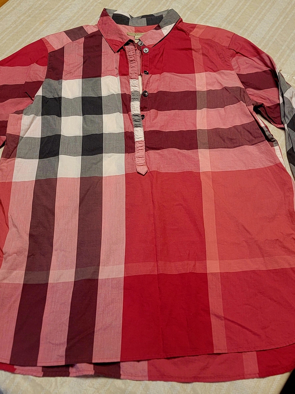 Women's burberry Red Plaid Long-Sleeve Button Collar Shirt